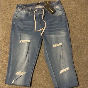 Fashion Nova skinny jean